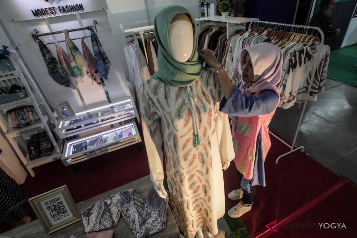 Penataan produk fesyen halal pada Jogja Halal Fest 2018