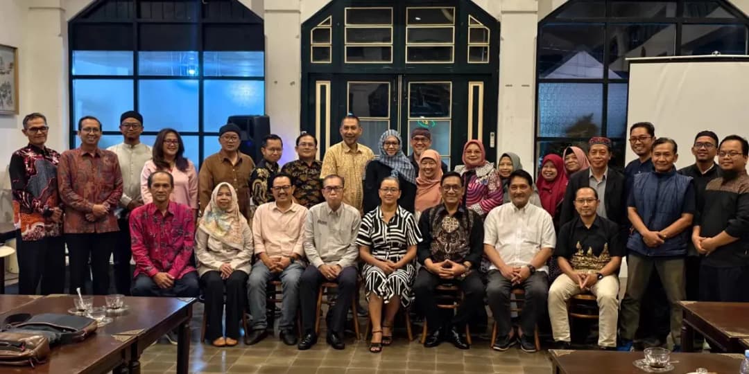 Penandatanganan kerja sama MES DIY dan KADIN DIY